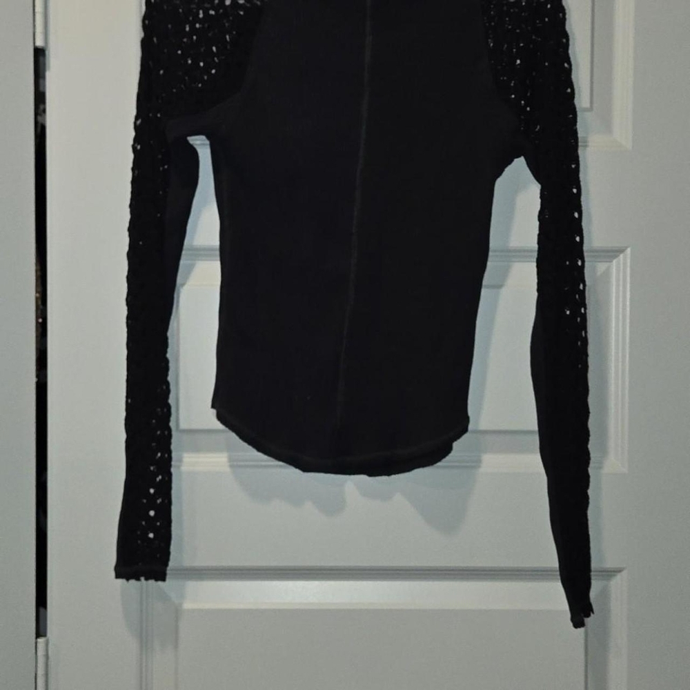 Free People Top - Picture 3 of 7